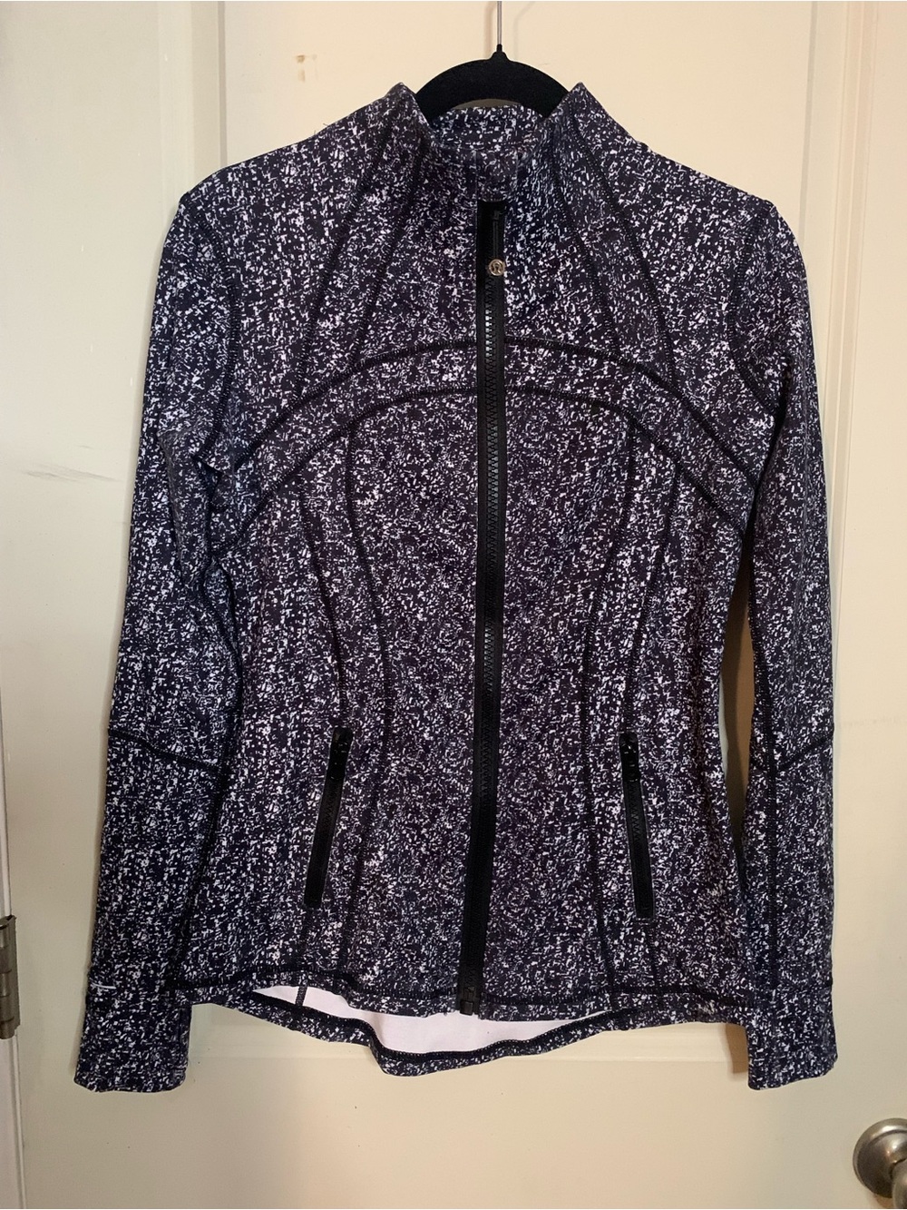 Lululemon Define Women’s Speckled Zip-Front Jacket - Black/White Sz 6/8